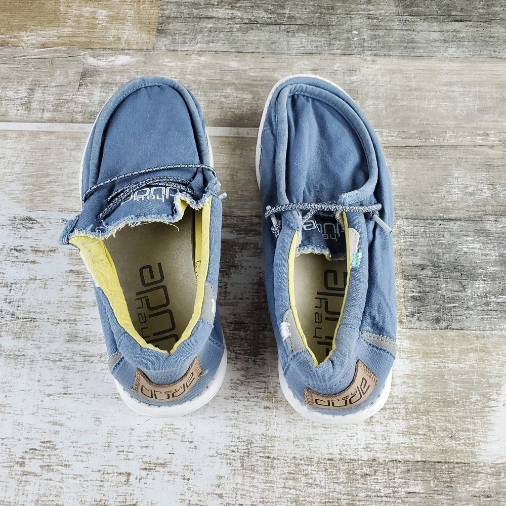Hey Dude Wally Washed Canvas Shoes Mens Sz 7 Slip On Loafers Shoe